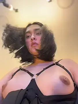 Stripchat Best Webcam of MiahWindsor