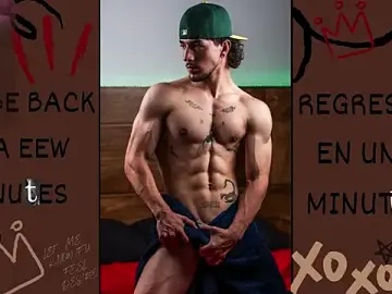 Stripchat Live Porn of Valentino_Xander