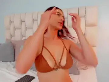 Stripchat Sex Cam of lana_ferrer