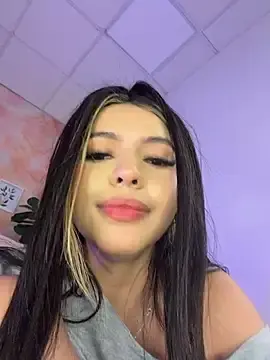 Stripchat Adult Video Chat of LolliePopsXXX
