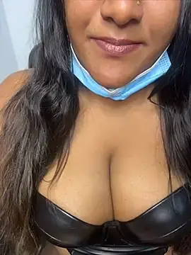 Stripchat Sex Cam of Sweet_Melon96