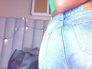 Stripchat Live Porn of nahomi_campbell