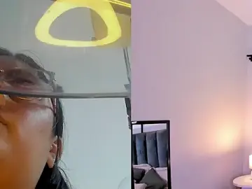 Stripchat Live Sex of Amber_gold_