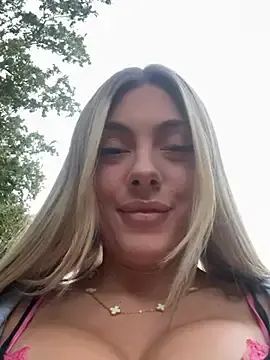 Stripchat Best live sex cam show of FrancescaNappi
