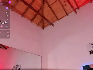 Stripchat Free Porn Cam of Isabella_Moon9