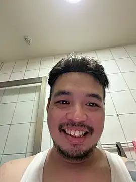 Stripchat Free Porn Cam of James1992_Ovo