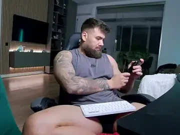 Stripchat Adult Webcam of UbbeViking