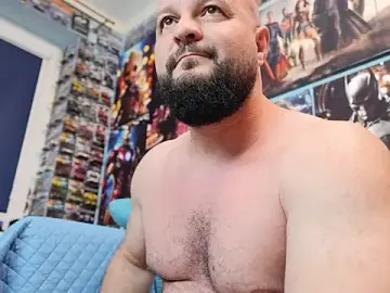 Stripchat Private Sex Chat of Muscle_Bear