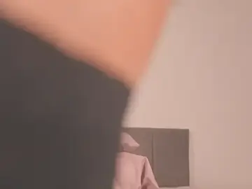 Stripchat Watch Live Sex Cams of moon_angels