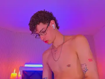 Stripchat Best live sex cam show of nova_salvatore