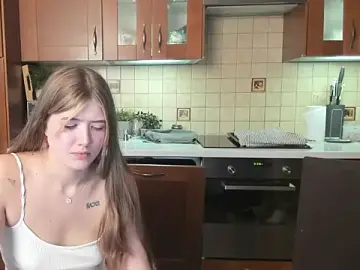 Stripchat Adult Video Chat of HotCaramellsTV