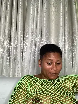 Stripchat Sex Cam of madelltheebony