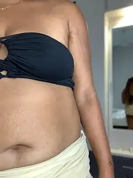 Stripchat Free Live Porn of madelltheebony