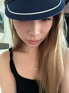 Stripchat Live Sex Cam of xiaozz-001