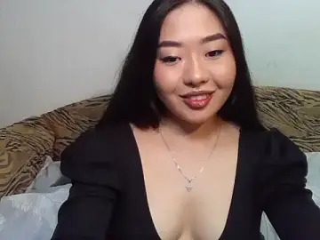 Stripchat Free Live Porn of Aleksa_Blackdream