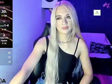 Stripchat Best Webcam of CrystalGirl99