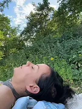 Stripchat Live Porn of SkinnyLilly