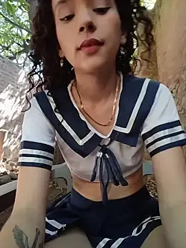Stripchat Adult Webcams of sweet_outdoor_charm