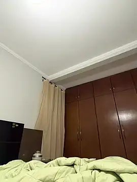 Stripchat Adult Webcam of MeladoDiMel