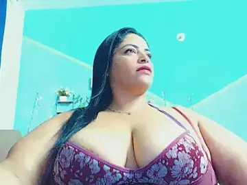 Stripchat Adult Webcams of NickyRibeiro