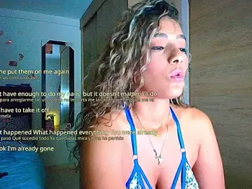 Stripchat Free Live Porn of collins_megan96