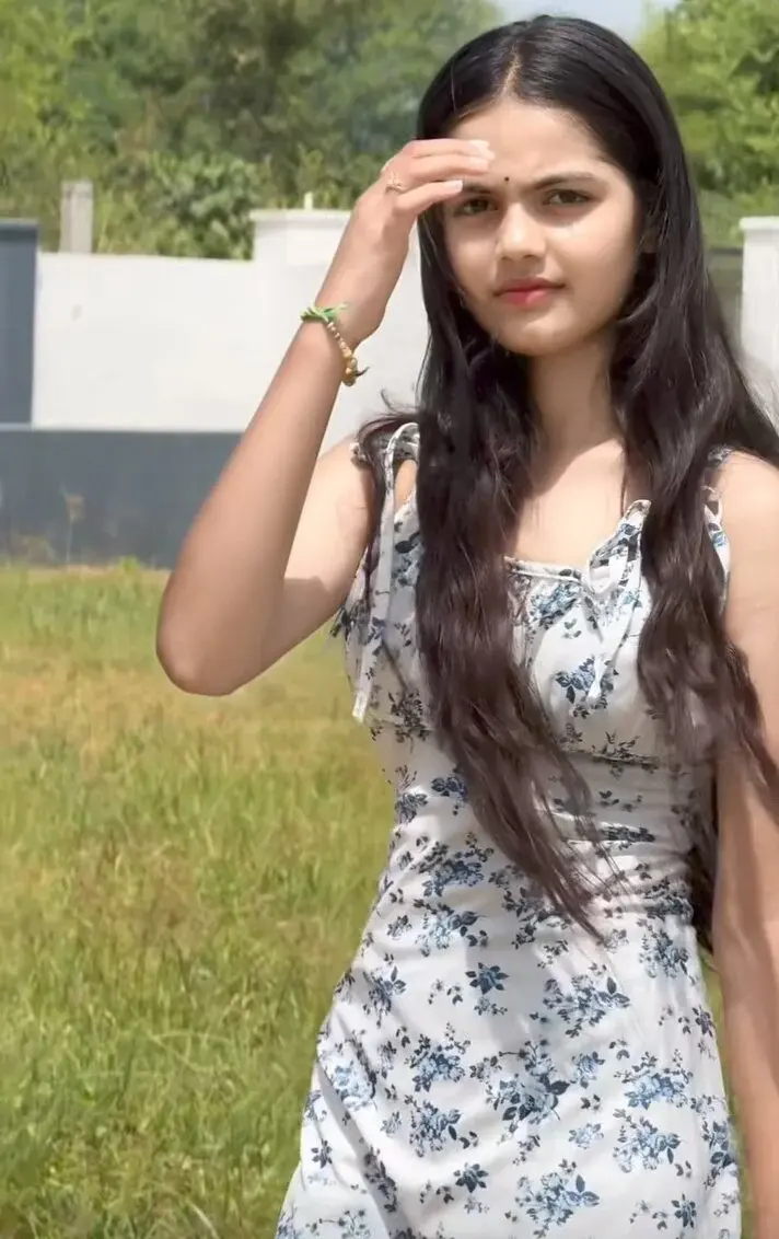 Golden_Mohini