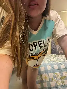 Stripchat Free Live Porn of Myra_Exclusive