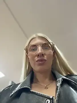 Stripchat Free Live Porn of NewLale