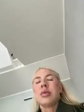 Stripchat Watch Live Sex Cams of NewLale