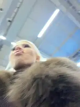 Stripchat Live Sex Cam of NewLale