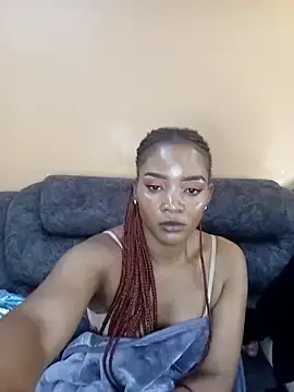 Stripchat Free Porn Cam of prettyshan254