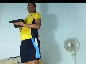 Stripchat Adult Webcam of alejandrofoxnoir18