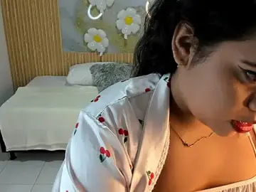 Stripchat Live Sex Cam of samy_19_