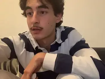 Stripchat Live Sex of Arthurcamfor