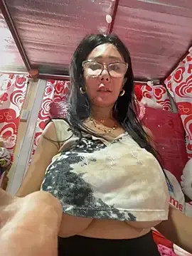 Stripchat Live Sex of sweetieme