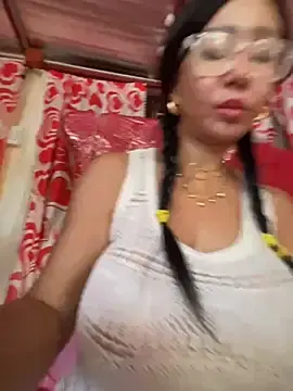 Stripchat Best live sex cam show of sweetieme