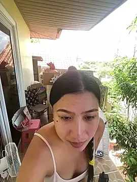 Stripchat Sex Cam of sweetieme
