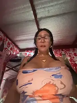 Stripchat Live Sex of sweetieme