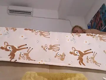 Stripchat Free Live Porn of Bornforporn_