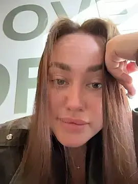 Stripchat Live Sex of KiraSunshine