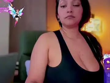 Stripchat Free Porn Cam of MarcellaGriffin