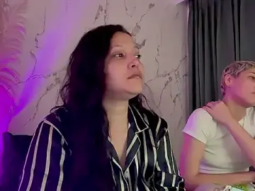 Stripchat Live Sex Cam of MarcellaGriffin