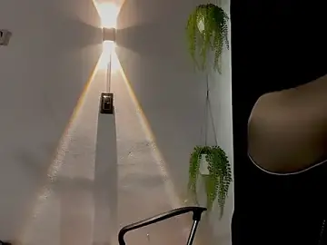 Stripchat Sex Cam of MarcellaGriffin