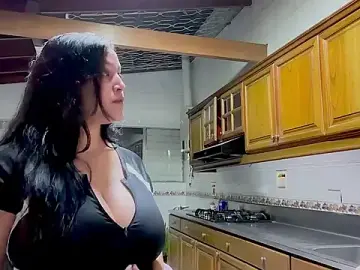 Stripchat Best live sex cam show of MarcellaGriffin