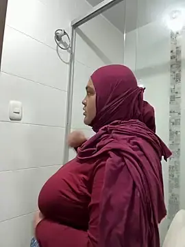 Stripchat Free Live Porn of sweetmuslim01