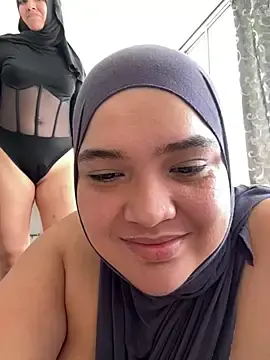 Stripchat Live Porn of sweetmuslim01
