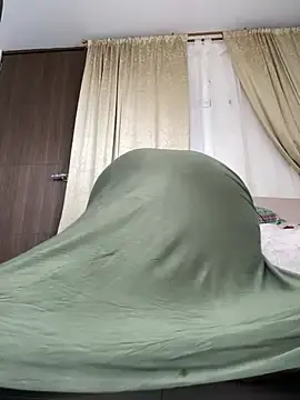 Stripchat Adult Webcam of sweetmuslim01