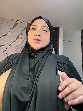Stripchat Sex Cam of sweetmuslim01
