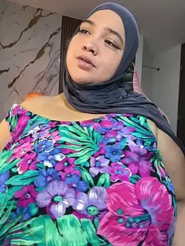 Stripchat Adult Webcam of sweetmuslim01