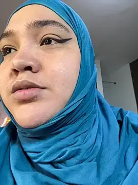 Stripchat Free Live Porn of sweetmuslim01